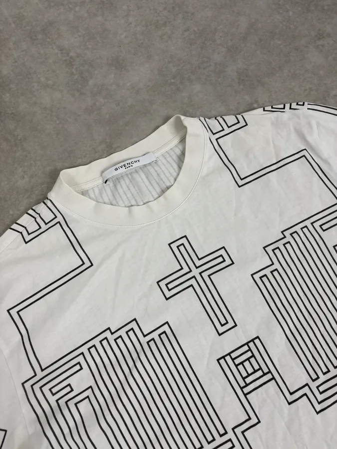 SS2015 Givenchy White Cross Religous Modern T-Shirt by Riccardo Tisci - Image 5