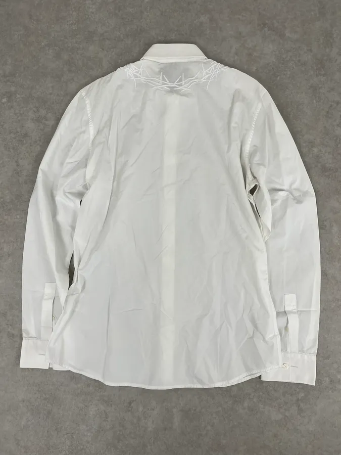 SS2015 Givenchy White Wooden Crown Shirt by Riccardo Tisci - Image 4