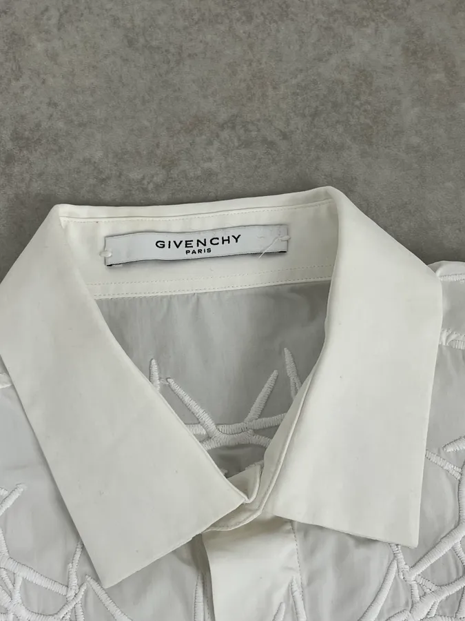 SS2015 Givenchy White Wooden Crown Shirt by Riccardo Tisci - Image 7