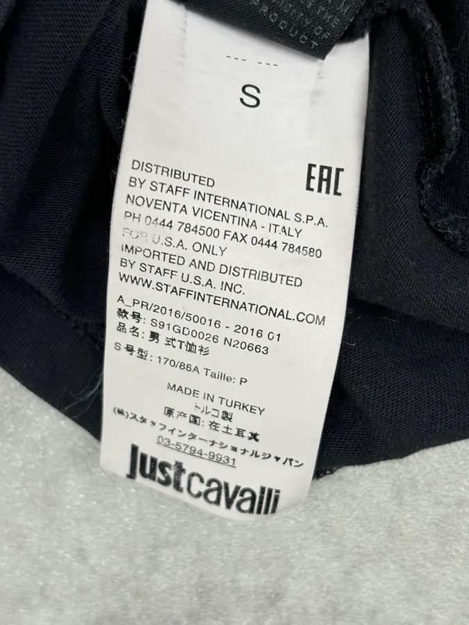 SS2016 Cavalli Black Graphic Lips Rock T-Shirt - Image 10