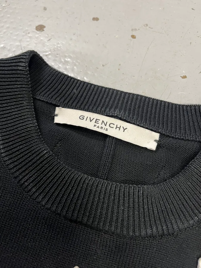 SS2016 Givenchy Star Patchs Black Sweater by Riccardo Tisci - Image 8