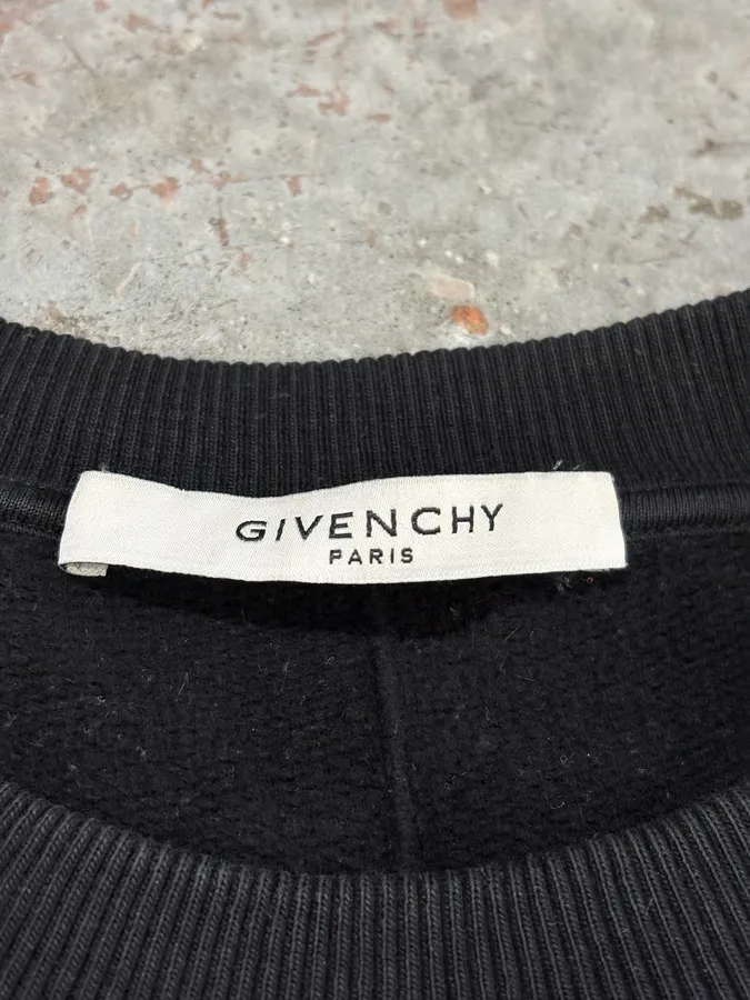SS2017 Givenchy Black Rottweiler Drawing Sweater by Riccardo Tisci - Image 8