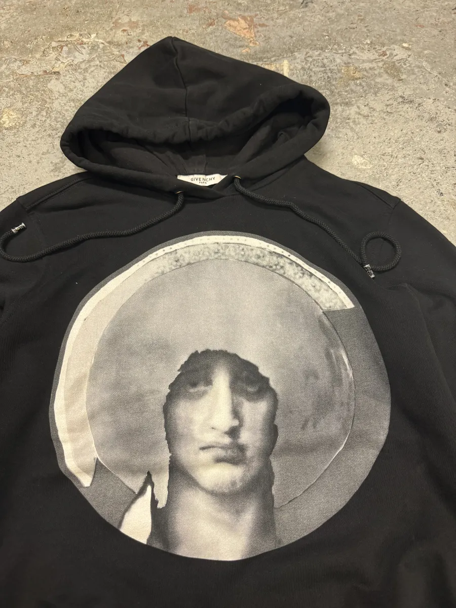 SS2017 Givenchy Madonna Black Hoodie by Riccardo Tisci - Image 9