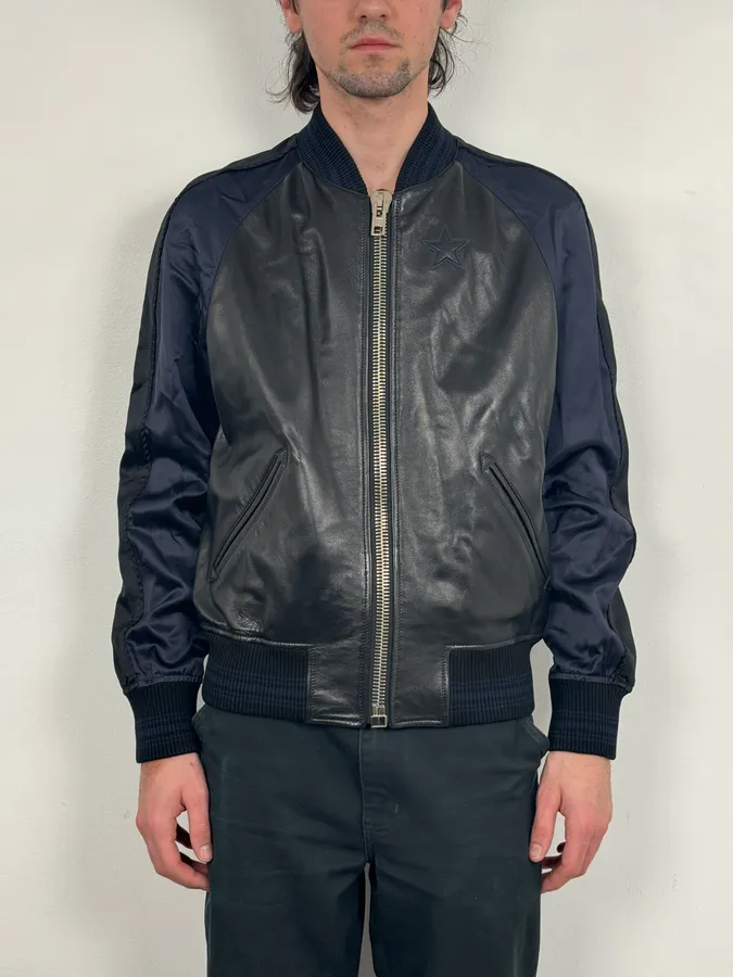 SS2017 Givenchy Navy Star Black Leather Bomber Jacket by Riccardo Tisci - Image 2