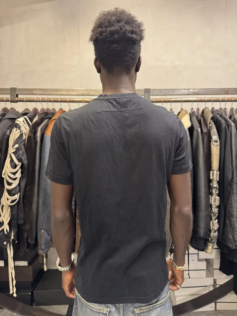 SS2017 Givenchy Shark Black T-Shirt by Riccardo Tisci - Image 3