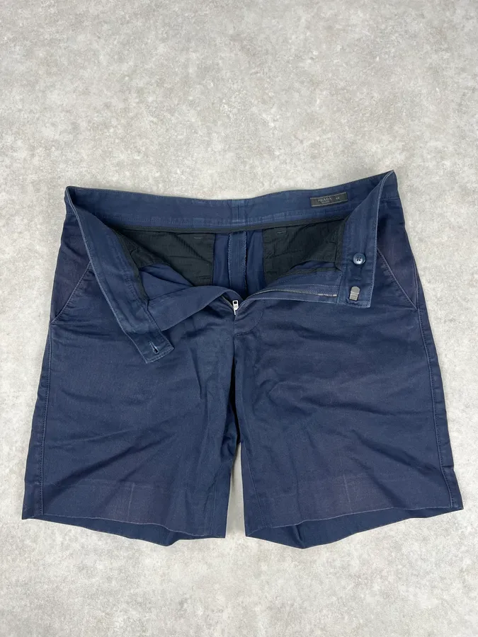 SS2018 Prada Navy Chino Shorts - Image 7