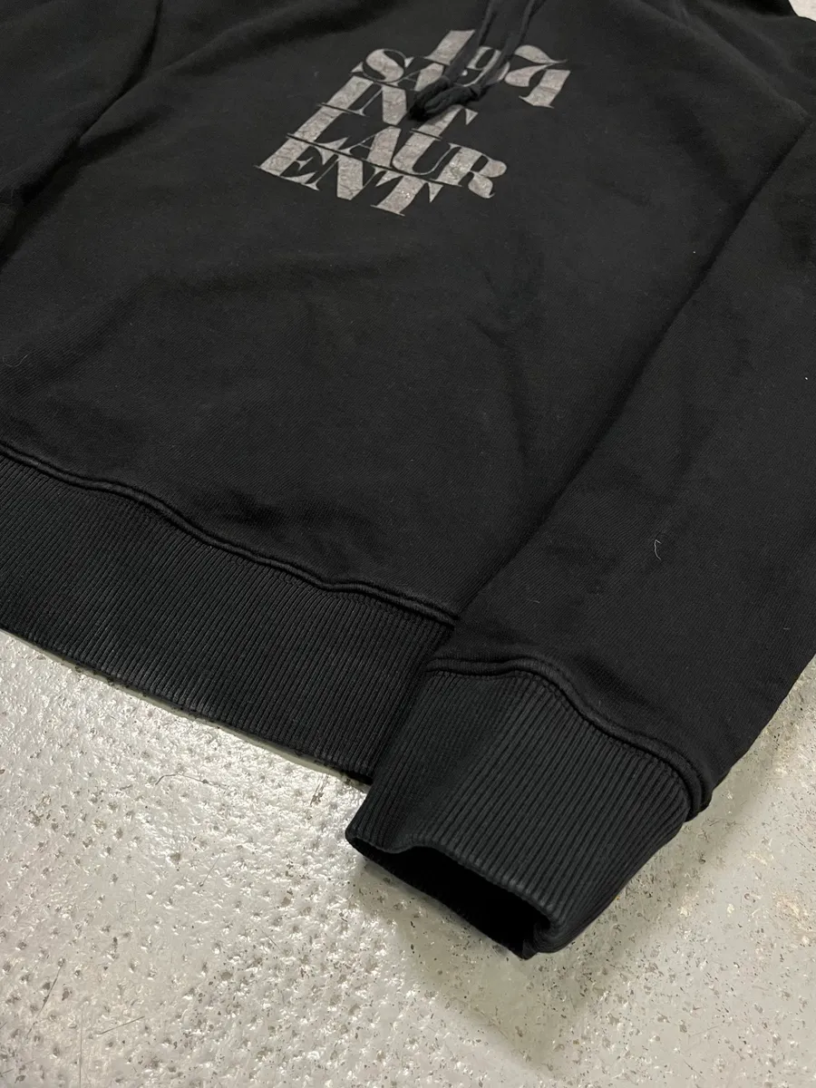 SS2018 Saint Laurent Black Propaganda Printed Hoodie - Image 5