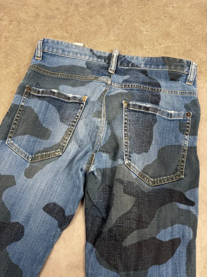 SS2019 DSquared2 Blue Camo Denim Jeans - Image 7