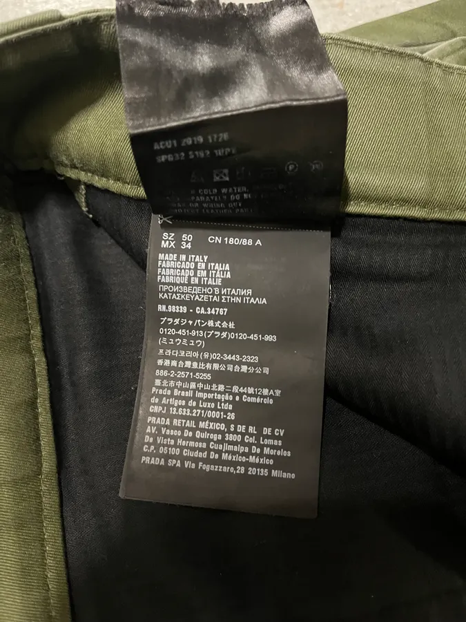 SS2019 Prada Olive Relaxed Ample Shorts - Image 10