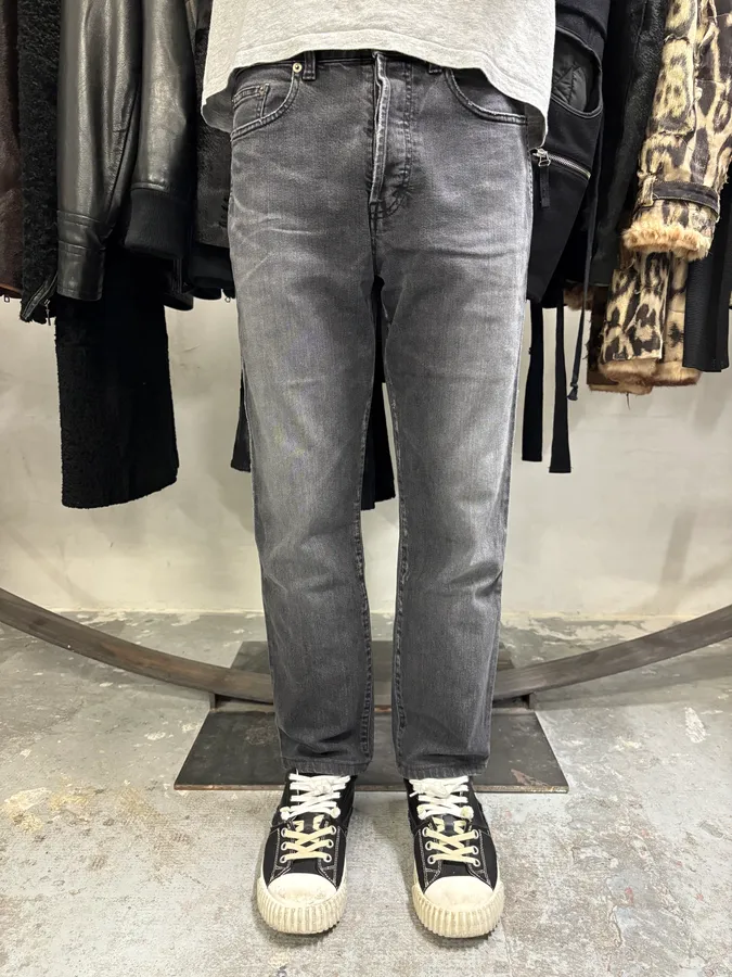 SS2020 Yves Saint Laurent Dark Grey Denim Slim Jeans - Image 2