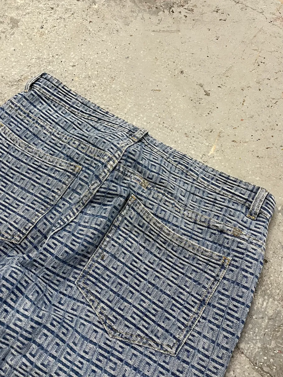 SS2023 Givenchy Blue Logo Denim Jeans - Image 10
