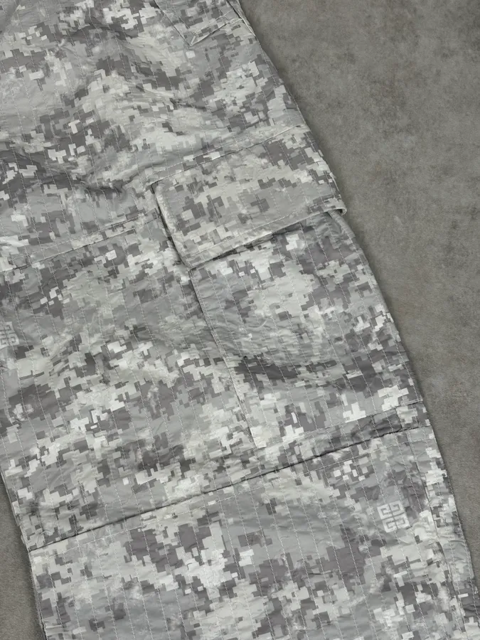 SS2023 Givenchy Camo White Distressed Cargo Pants - Image 10