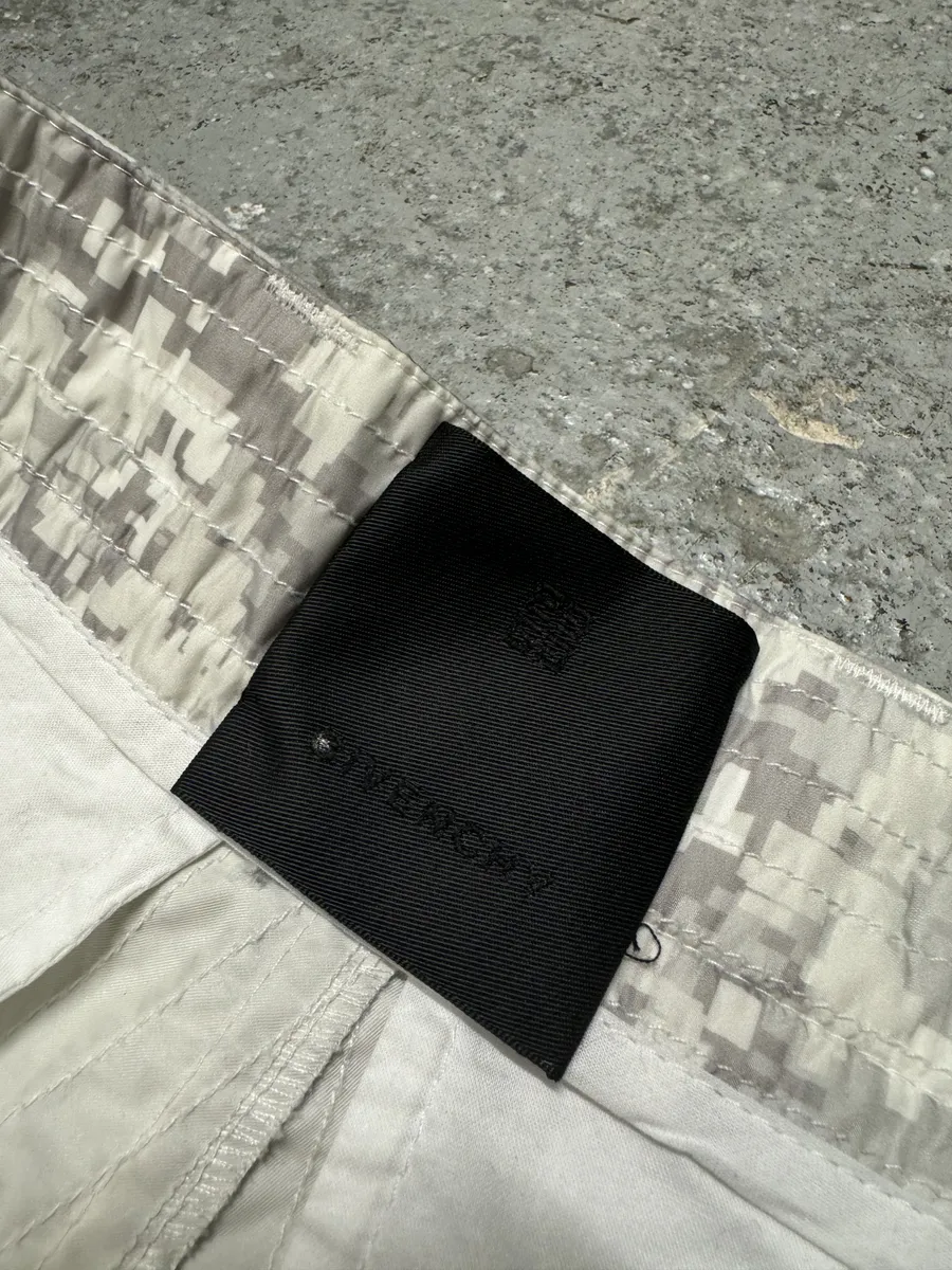 SS2023 Givenchy Camo White Distressed Cargo Pants - Image 11