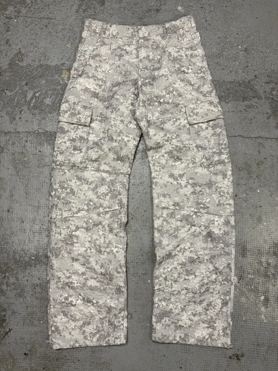 SS2023 Givenchy Camo White Distressed Cargo Pants - Image 12