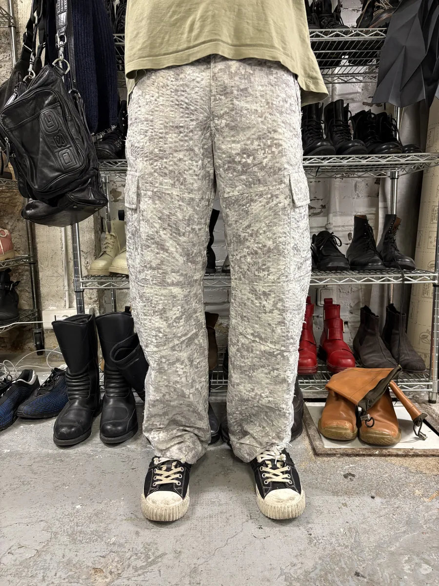 SS2023 Givenchy Camo White Distressed Cargo Pants - Image 14