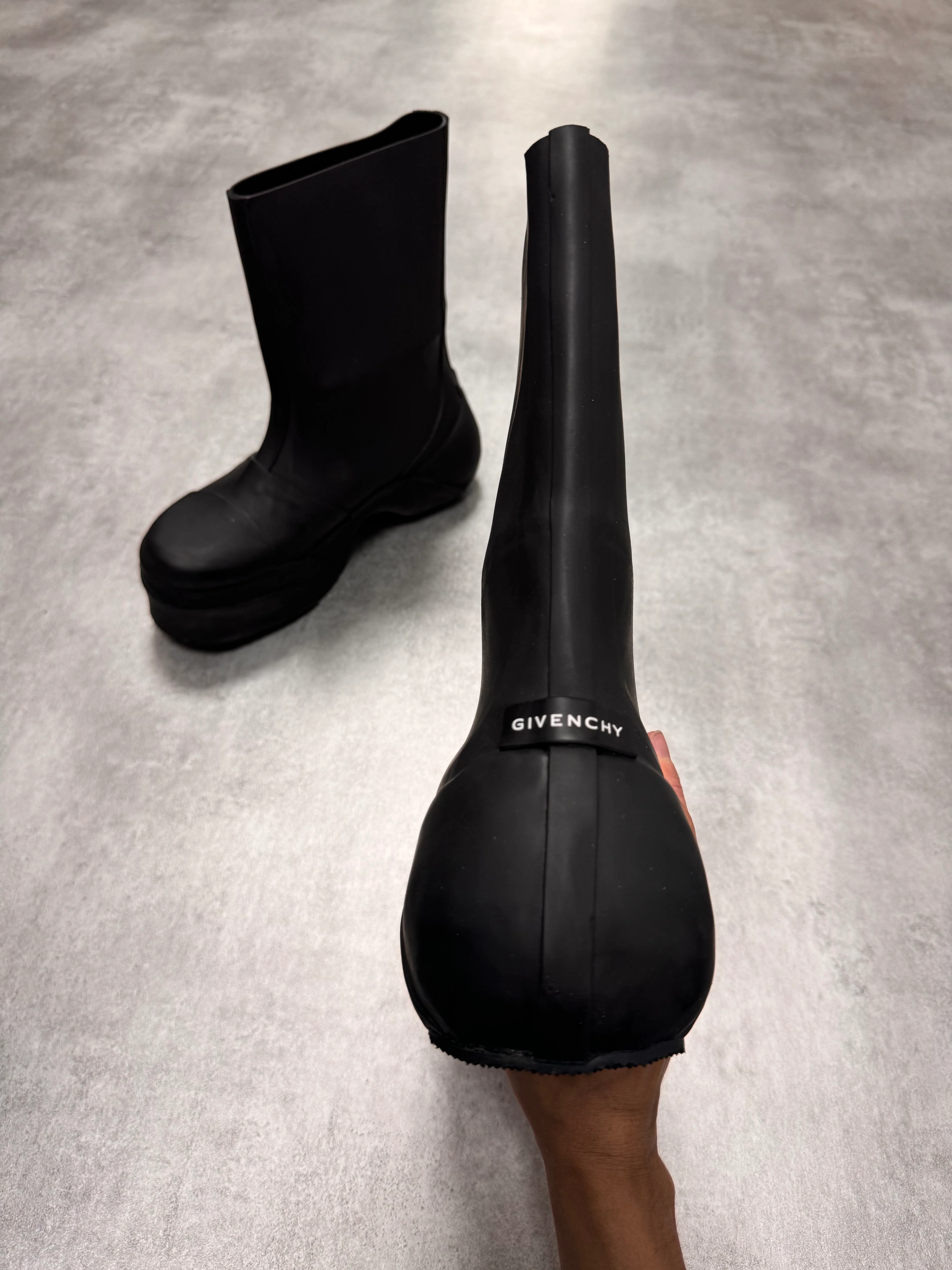 SS2023 Givenchy Show Rubber Rain High Boots - Image 4