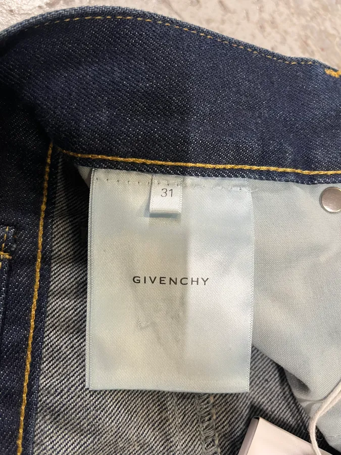 SS2024 Givenchy 4G Cargo Denim Brut Carpenter Jeans - Image 10
