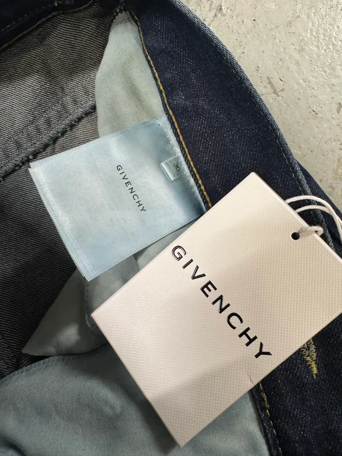 SS2024 Givenchy 4G Cargo Denim Brut Carpenter Jeans - Image 7
