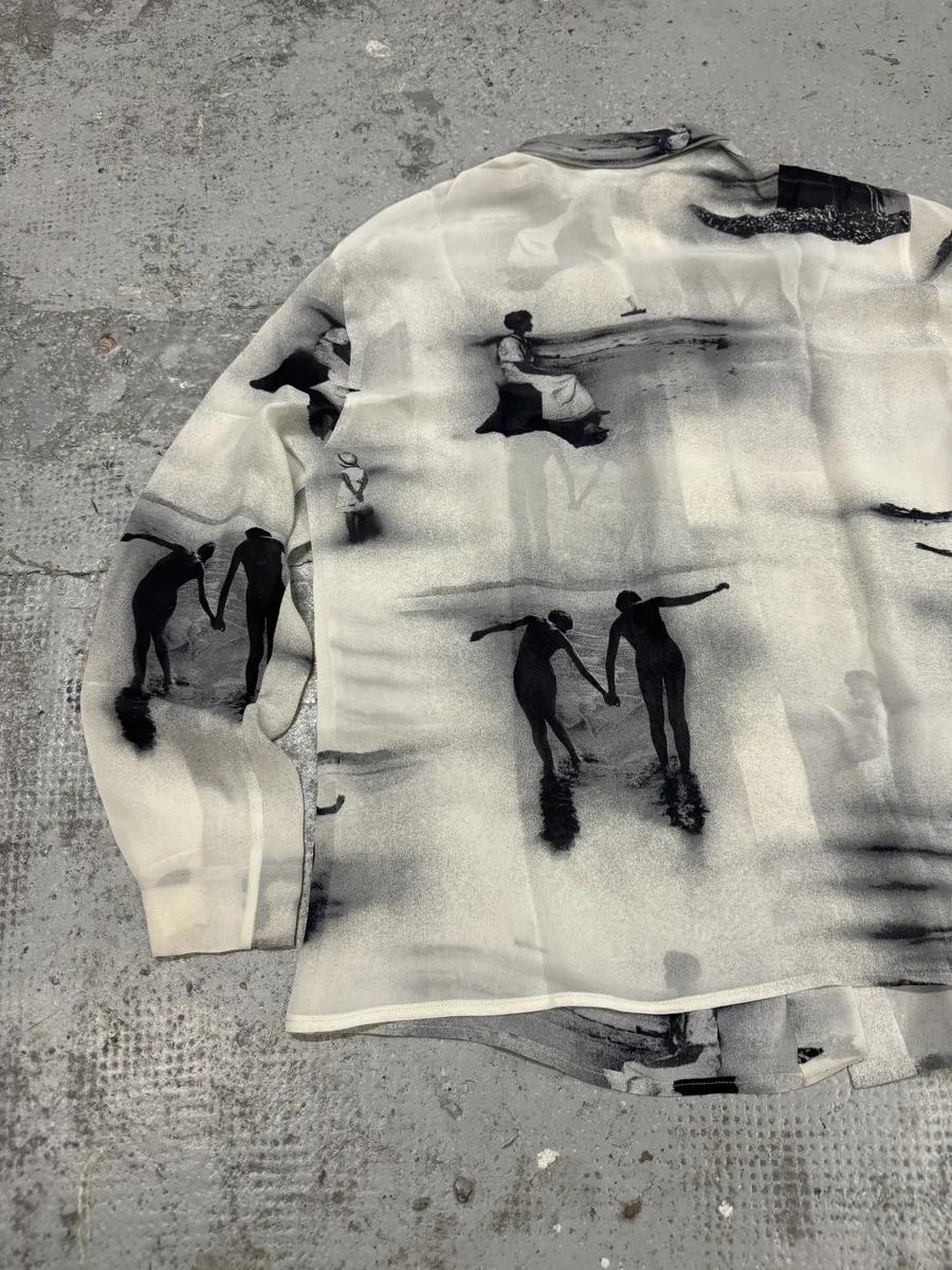 SS2025 Moschino Beach Photography White Shirt - Image 5