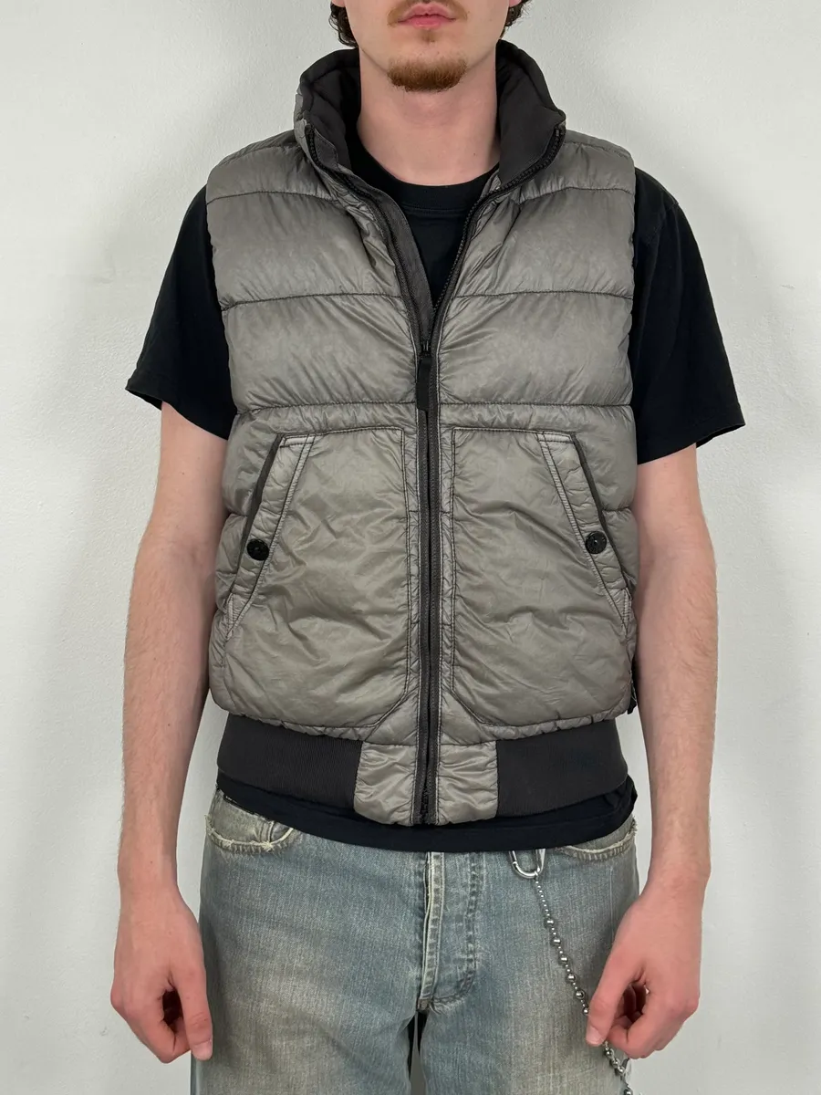 Stone Island 30th Anniversary Side Patch Grey Nylon Puffer Vest - Image 2
