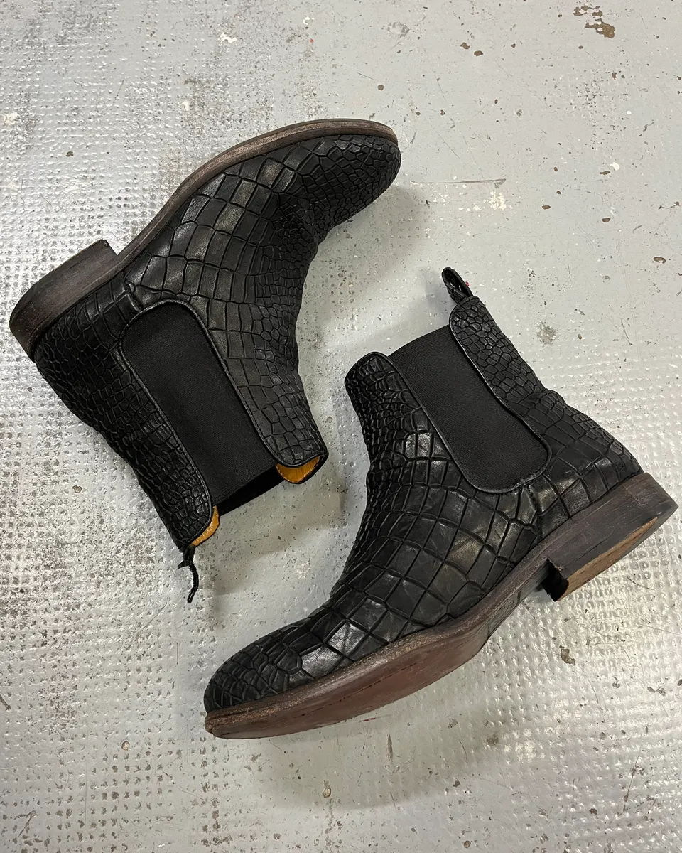 The Last Conspiracy Black Leather Crocodile Embossed Boots - Image 3