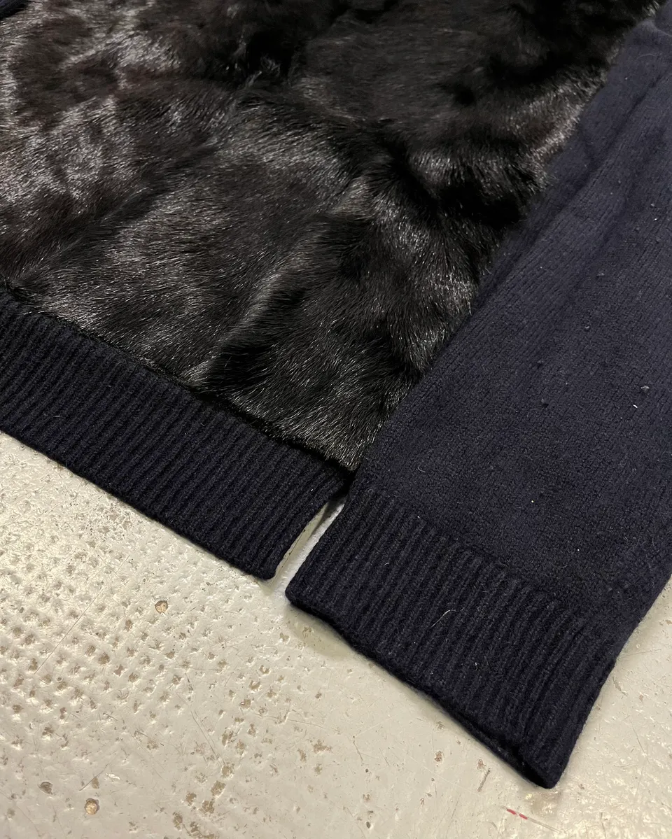 Valentino Navy Cashmere  & Black Fur Sweater - Image 6