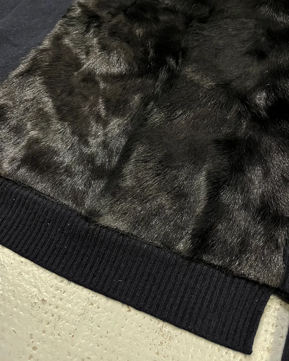 Valentino Navy Cashmere  & Black Fur Sweater - Image 7