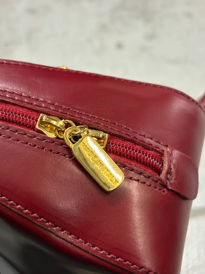 Valentino Red Glamour Gold Studded Leather Handle Bag - Image 7