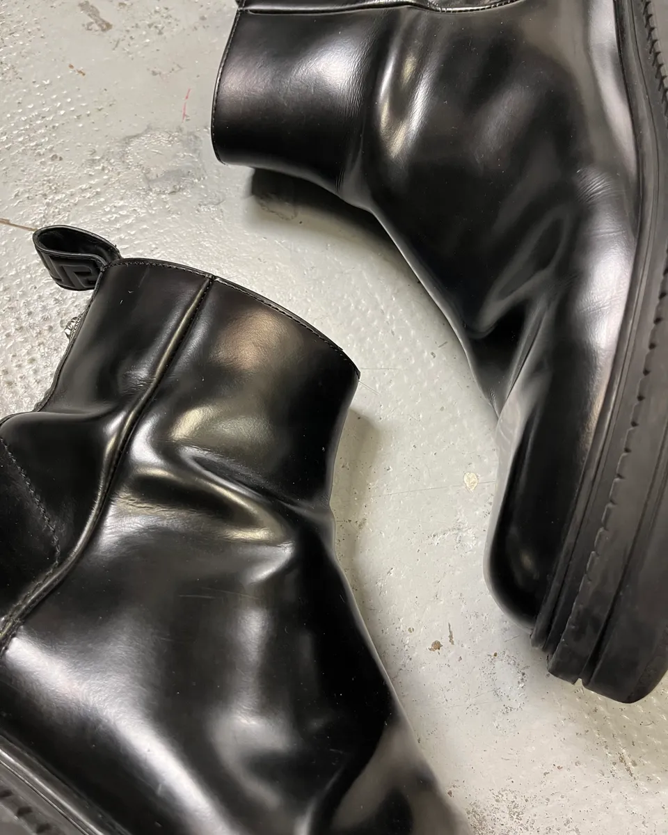 Versace Black Leather Boots - Image 3