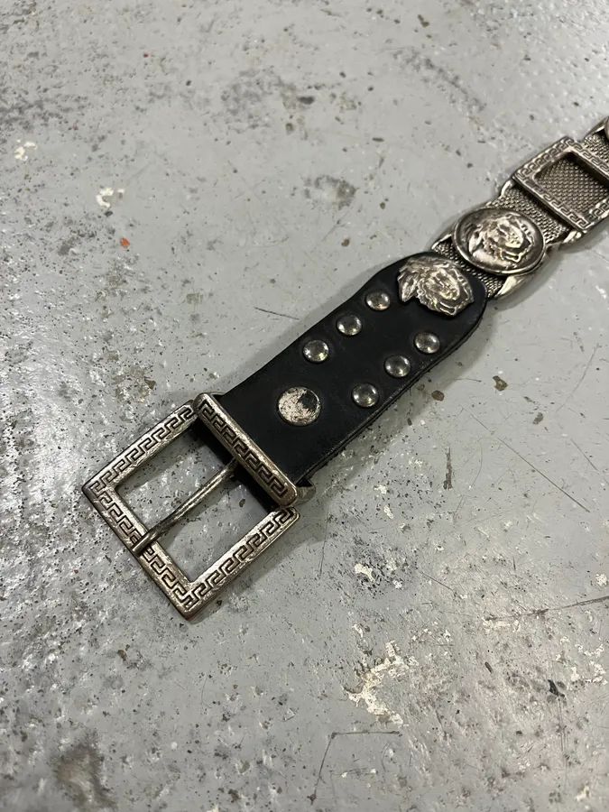 Versace Medusa Metallic Silver Leather Belt - Image 6