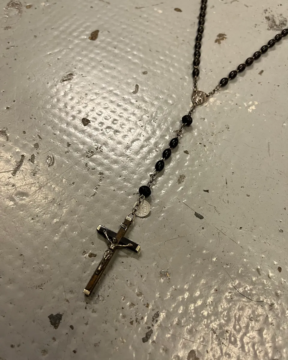 Vintage Black Beaded Metal Rosary Necklace - Image 3