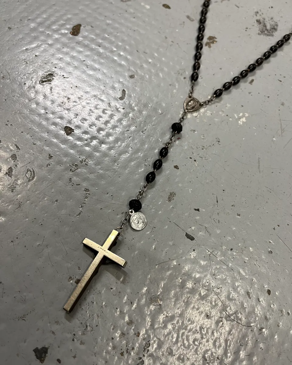 Vintage Black Beaded Metal Rosary Necklace - Image 6