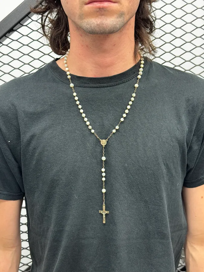 Vintage Rosary Cross Pendant White Necklace - Image 2