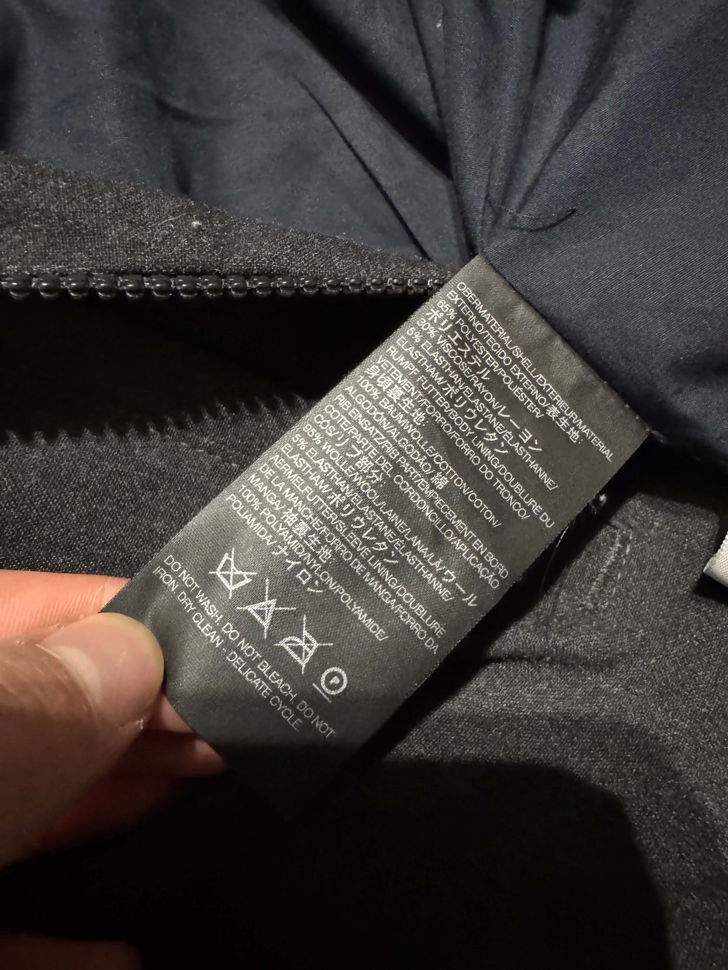 Veste fausse fourrure marron ceintrée - Image 7