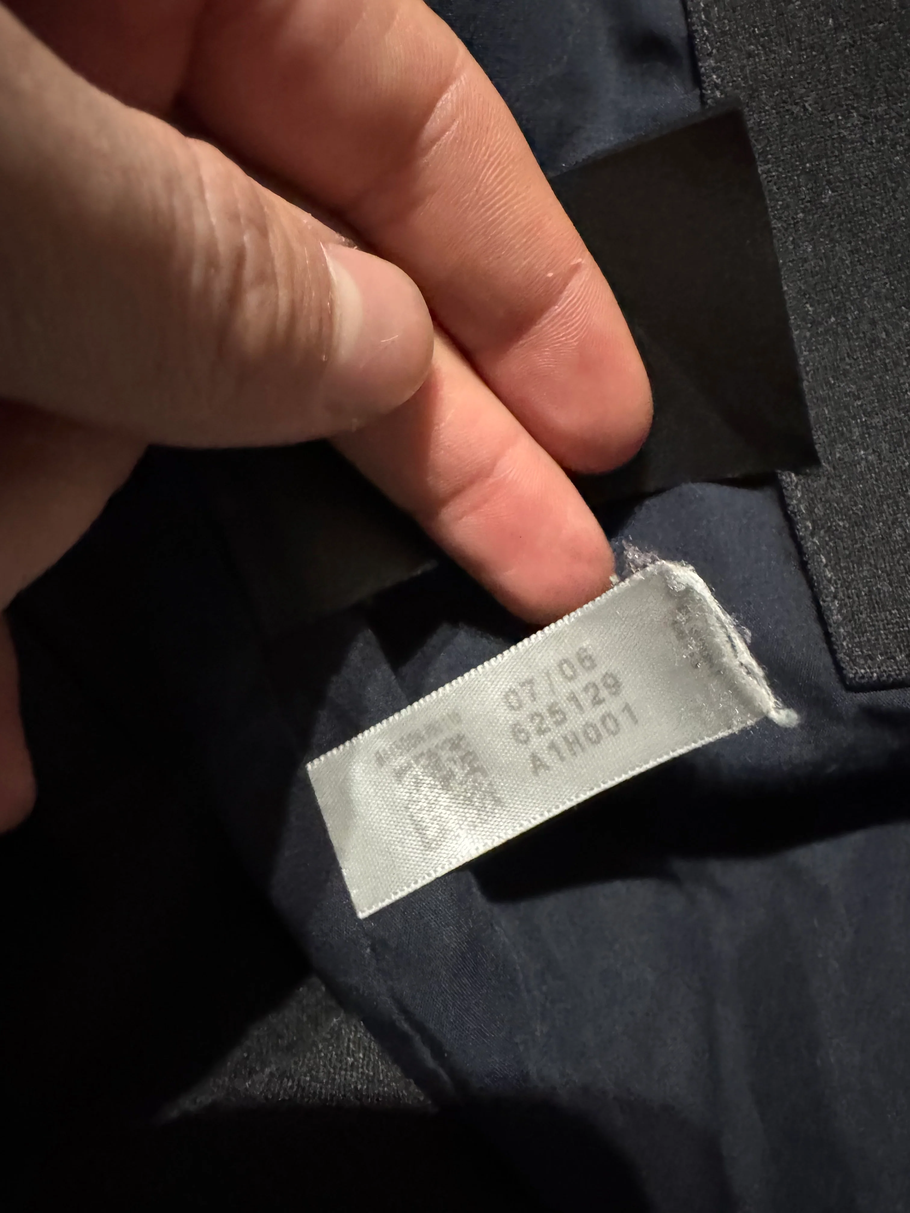 Veste fausse fourrure marron ceintrée - Image 9